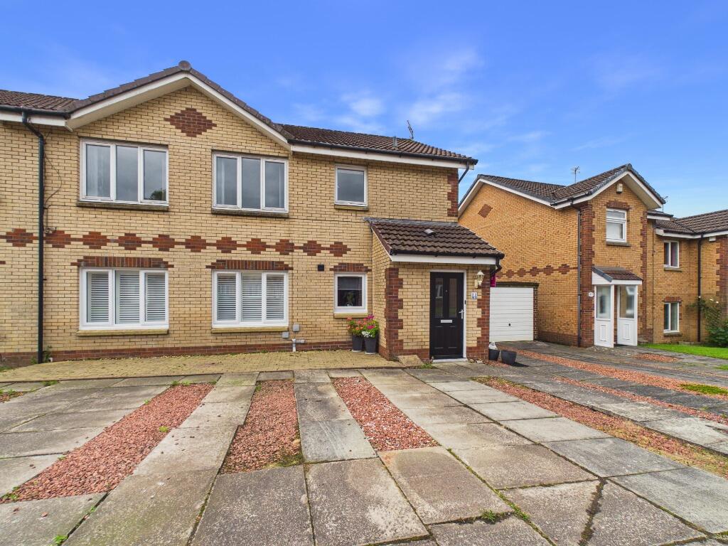 2-bed flat on Vryburg Crescent, Lindsayfield, East Kilbride, G75, £135,000