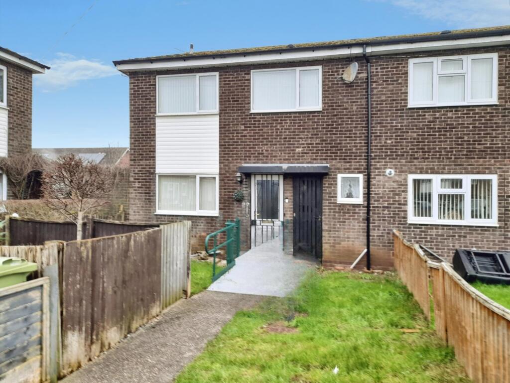 Main image of property: Brocklesby Close, Gainsborough
