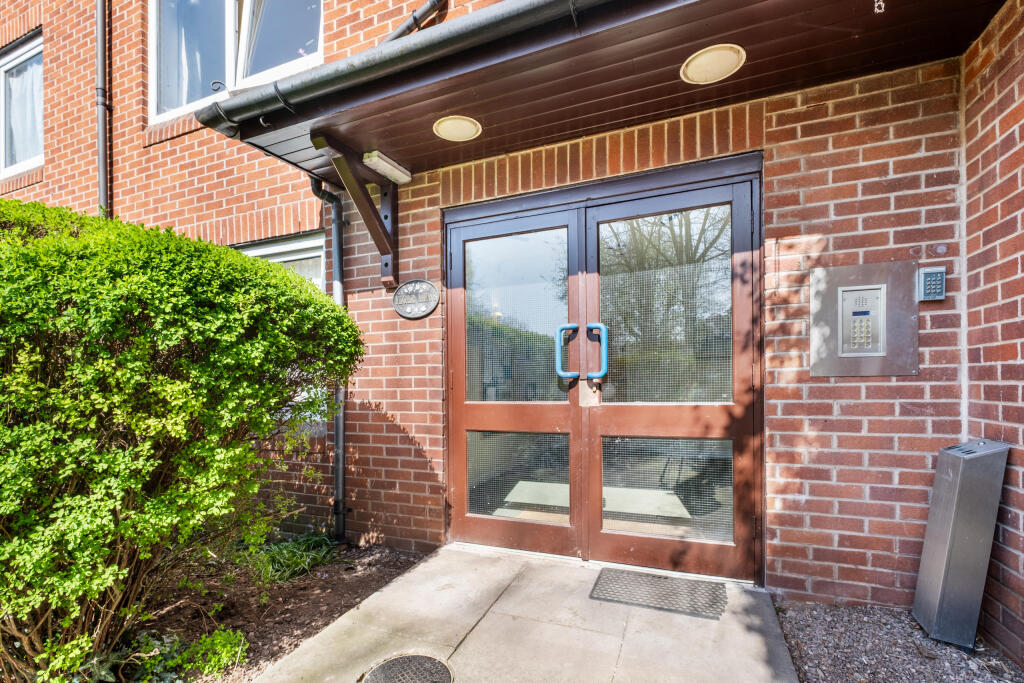 Additional image 8 of Flat 23, Elgar Mews, Ednall Lane, Bromsgrove B60 2DB