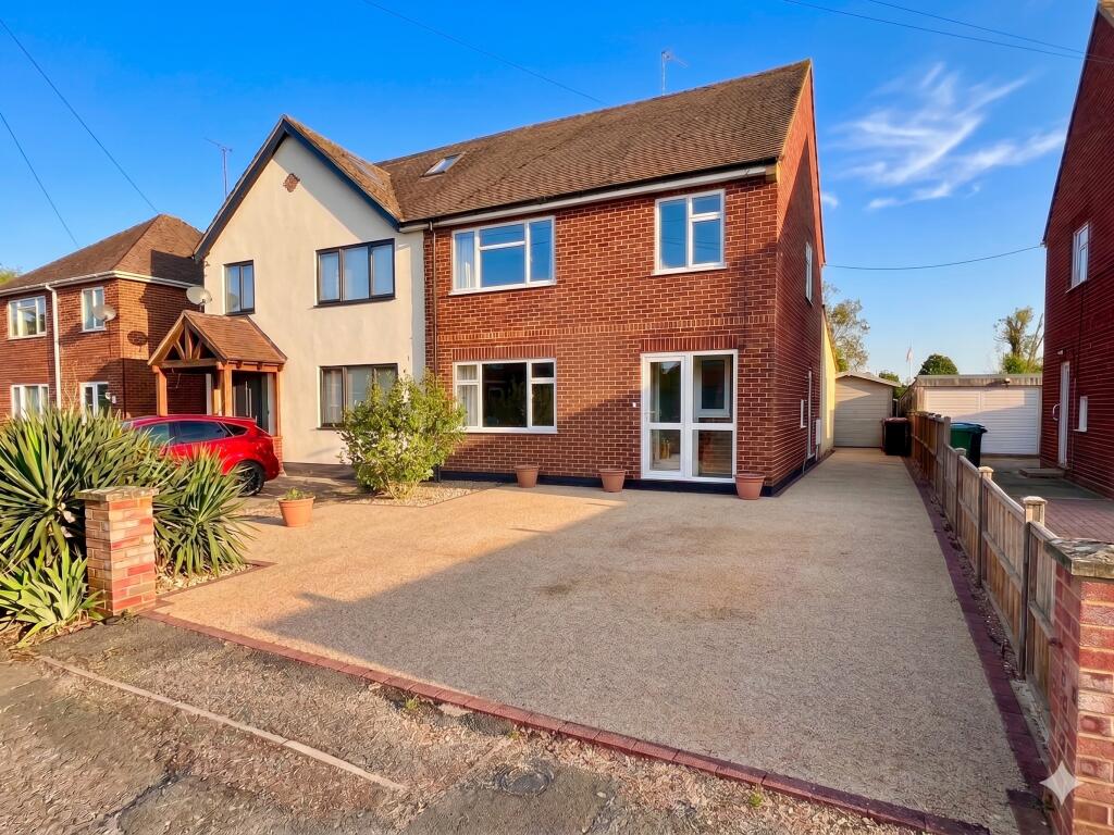 Main image of property: Willen Road, Newport Pagnell