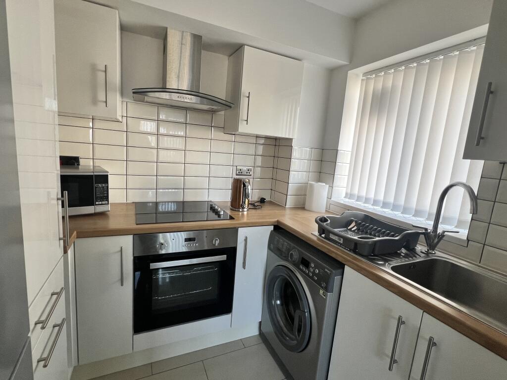 Grange Avenue, Preston, PR2 photo 2
