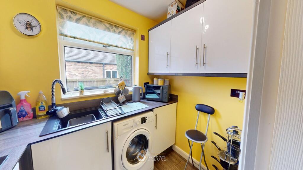 Church Lane, Bessacarr, Doncaster, DN4 photo 5