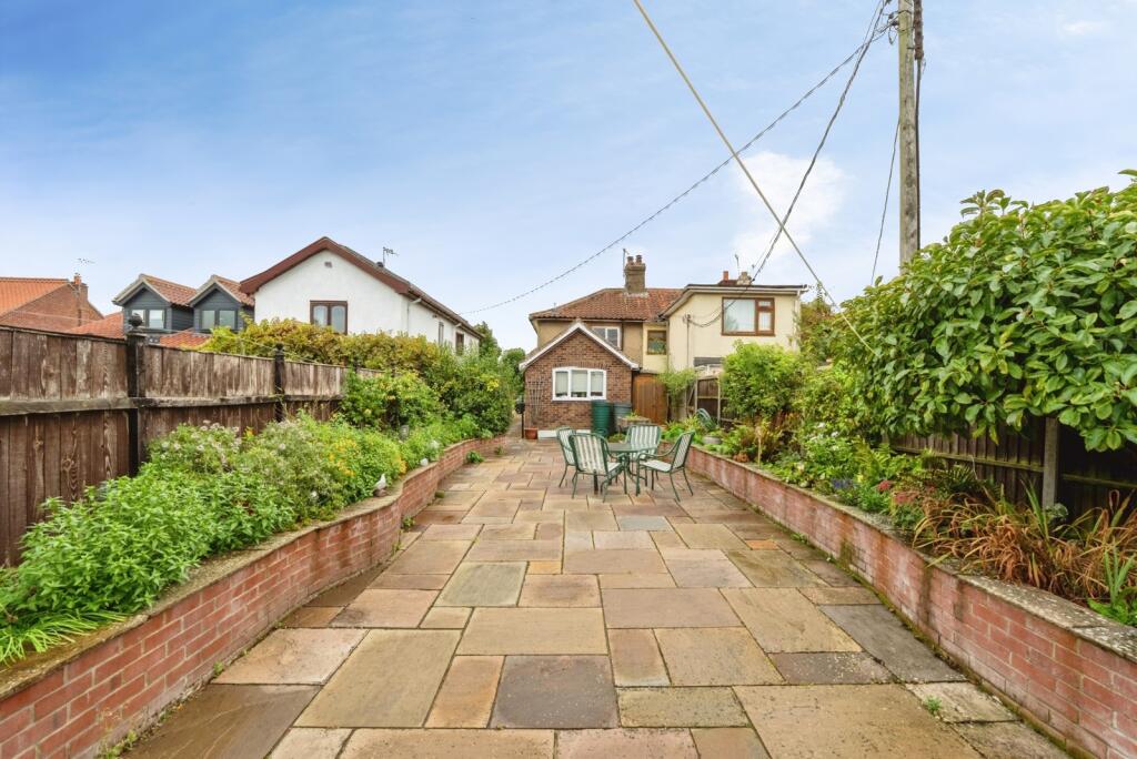 House in Breckland, Watton - View 4