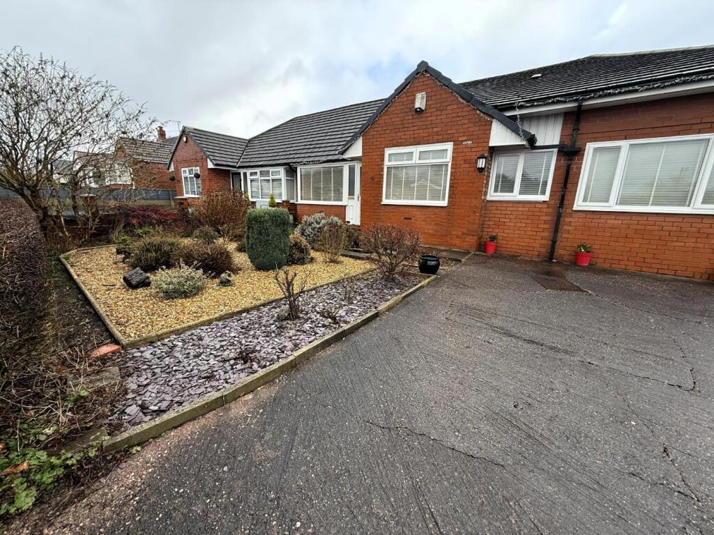 Alan Avenue, Failsworth, Manchester - View 2