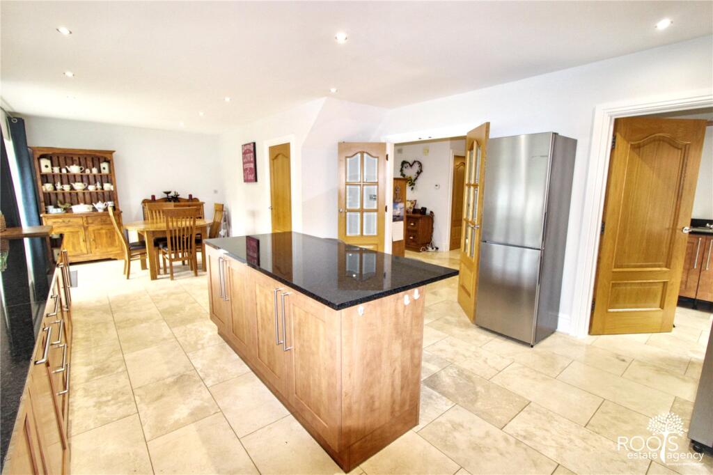 House in Thatcham, West Berkshire - View 5