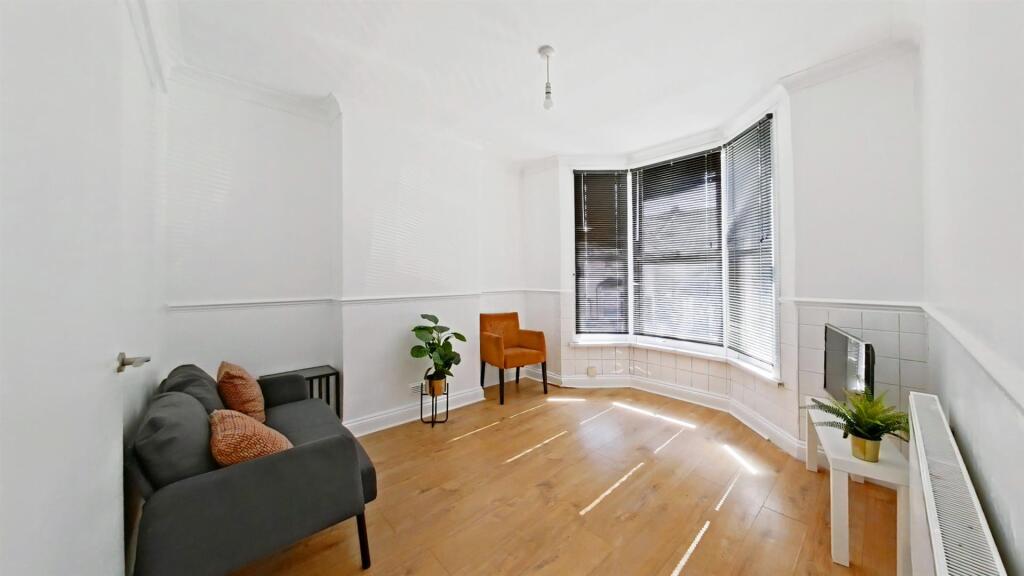 Main image of property: Maximfeldt Road, Erith