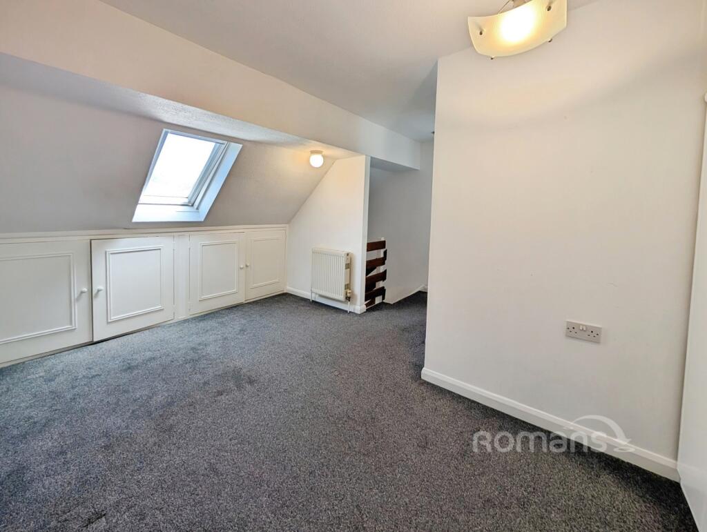 House in Reading - More