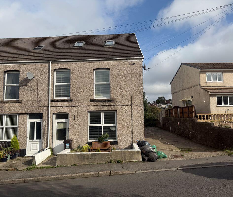 Main image of property: 312 Dunvant Road, Dunvant, Swansea, West Glamorgan, SA2 7ST
