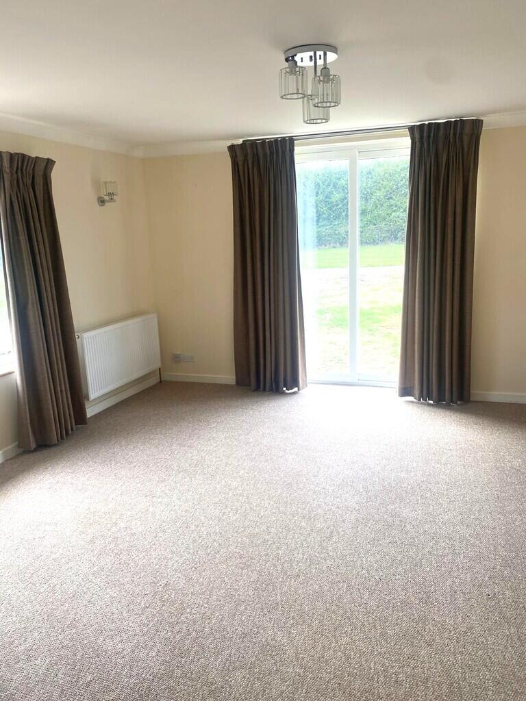 House in Ipswich - View 4