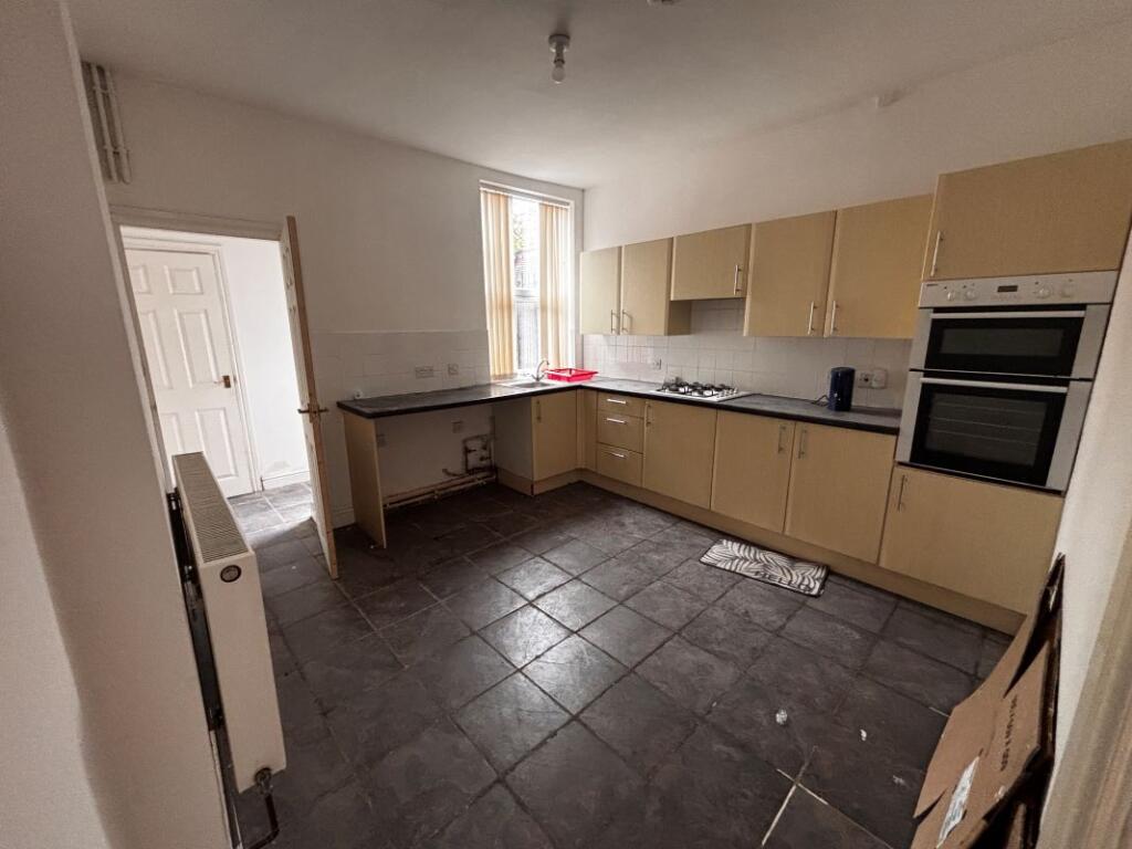 2 Albert Street, Lye, Stourbridge, DY9 8AG photo 3