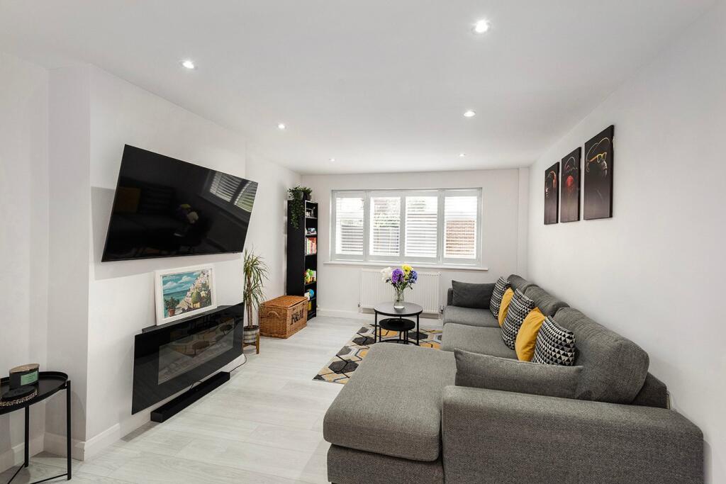 Mayfield, Bexleyheath, DA7 photo 4