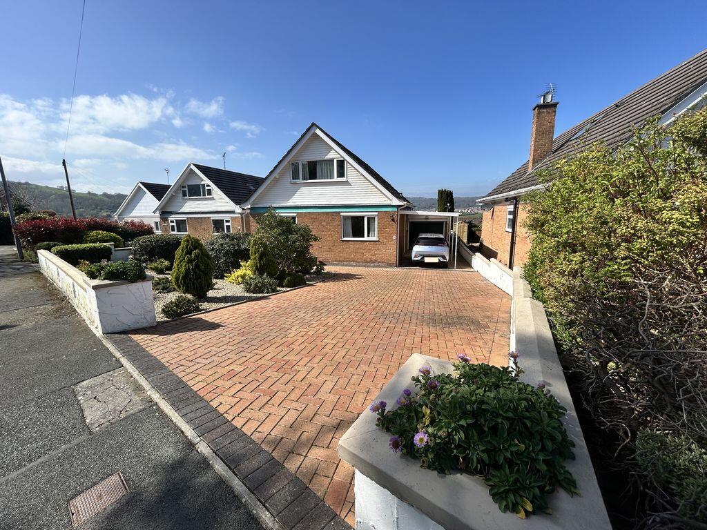 Main image of property: Dinerth Crescent, Rhos on Sea