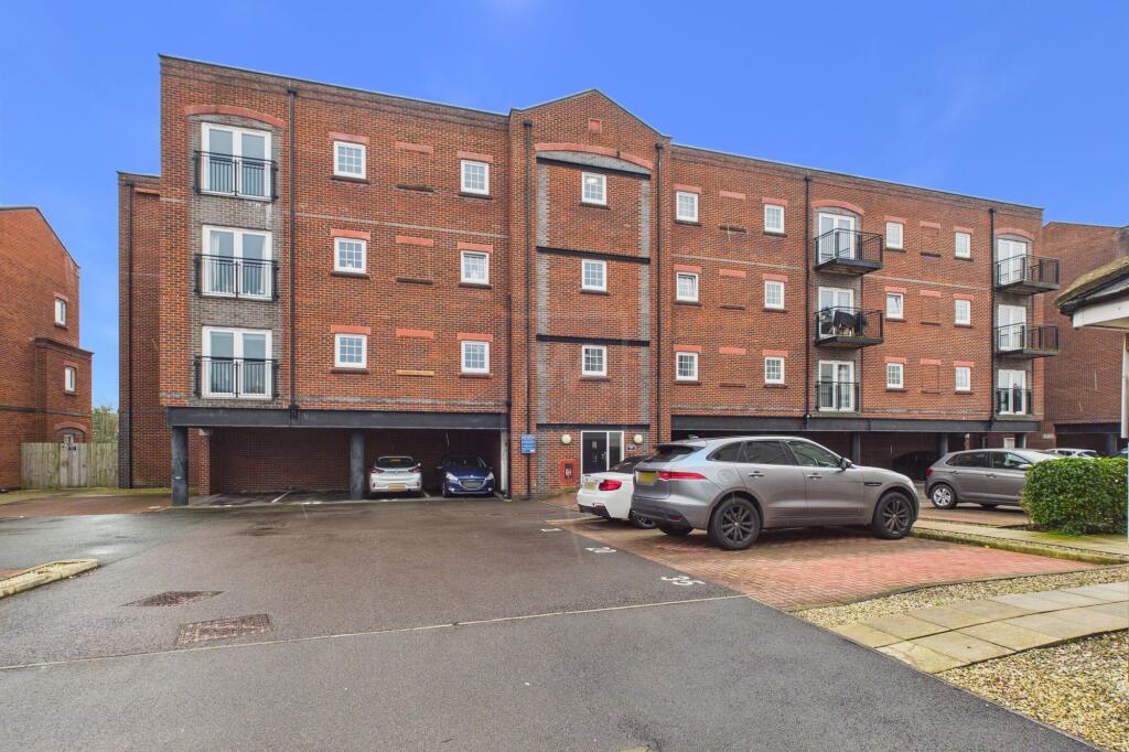 Main image of property: Lulworth Place, Warrington, WA4