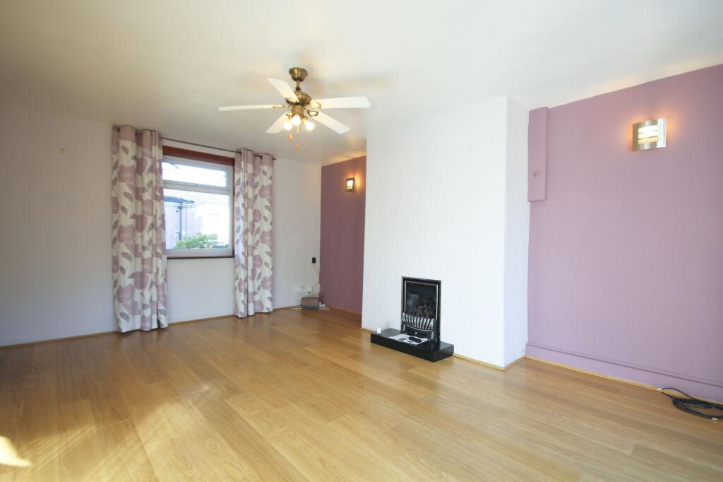 Heath Road, Weaverham, CW8 photo 3