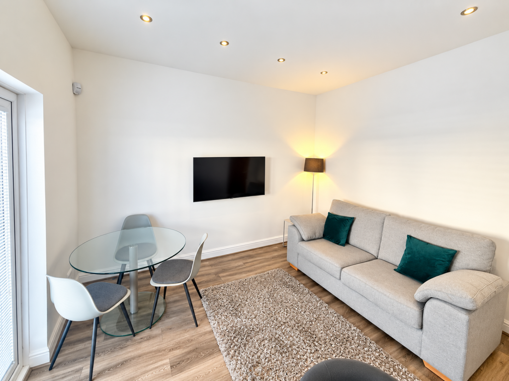 House in Wirral, Liverpool City Region - More