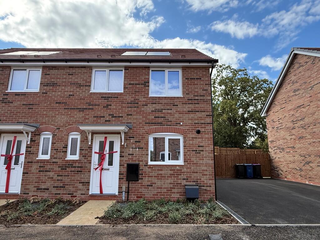 Main image of property: Starina Avenue, Nottingham, NG12