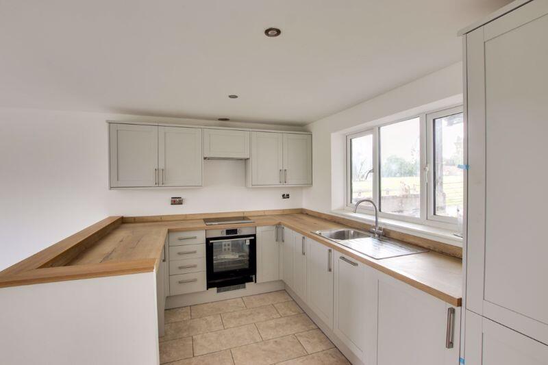 Apartment in Bath - View 3