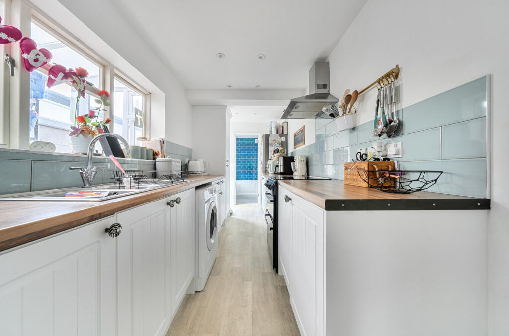 House in Dartford, Swanscombe and Greenhithe - View 2