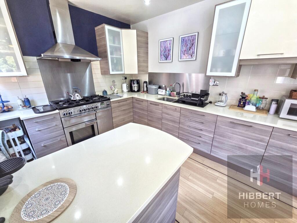 Park Avenue, Sale - View 4
