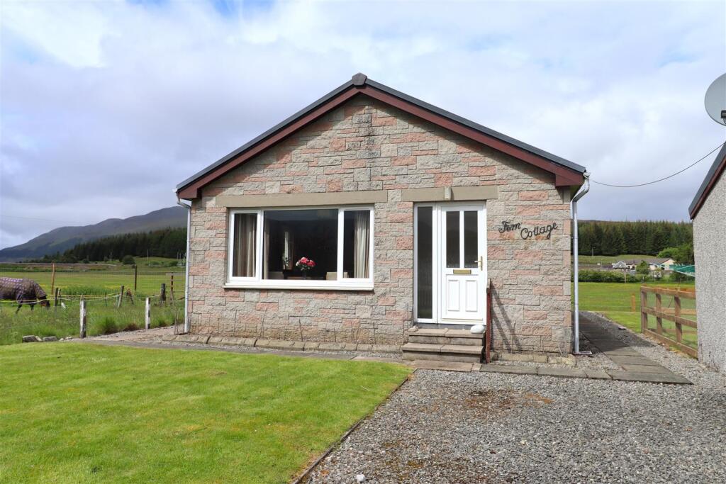 Main image of property: Fern Cottage, Dalwhinnie