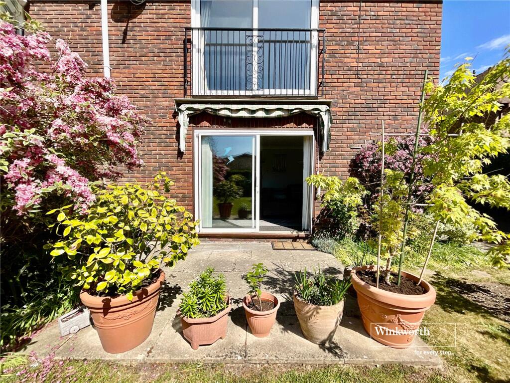Wortley Road, Highcliffe, Christchurch, Dorset, BH23 photo 3