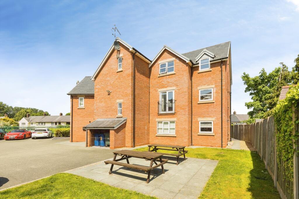Main image of property: Holywell Road, MOLD, Clwyd, CH7