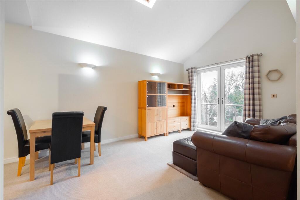 Apartment in Holmfirth, Totties, Scholes - View 3