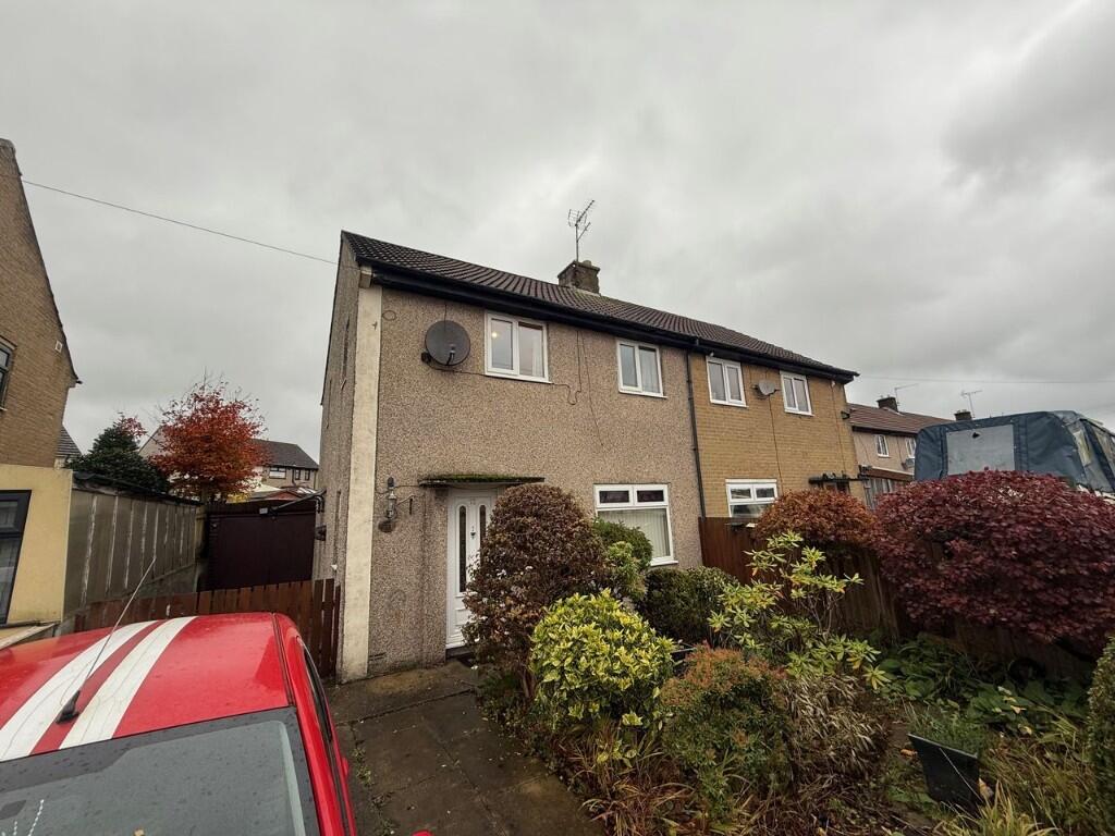 Main image of property: 73 Moor Bottom Road, Halifax, West Yorkshire, HX2 9ST