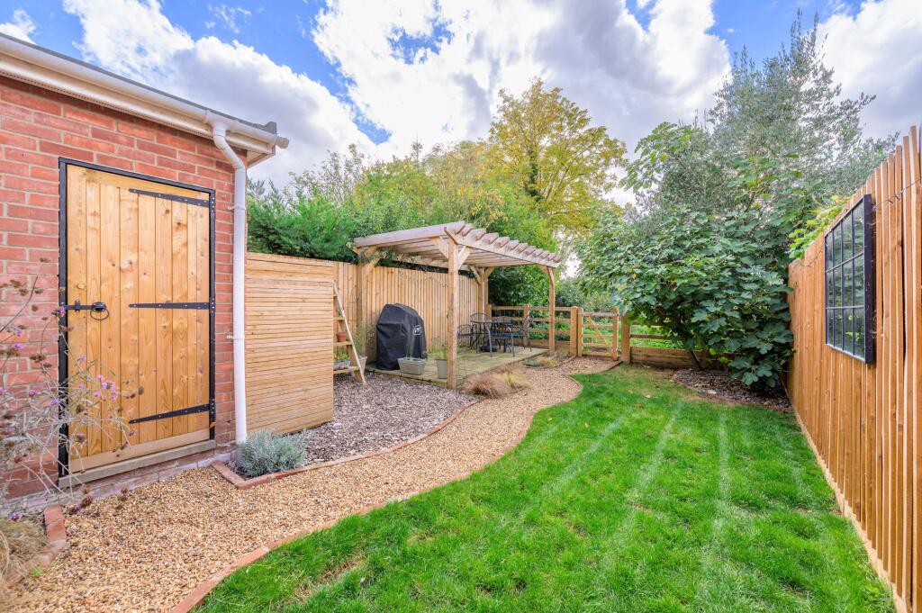 House in Ipswich - View 2