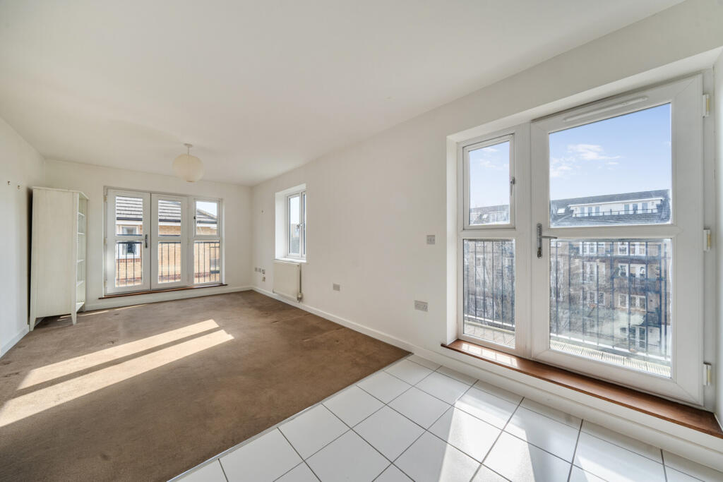 Main image of property: Worcester Close, London