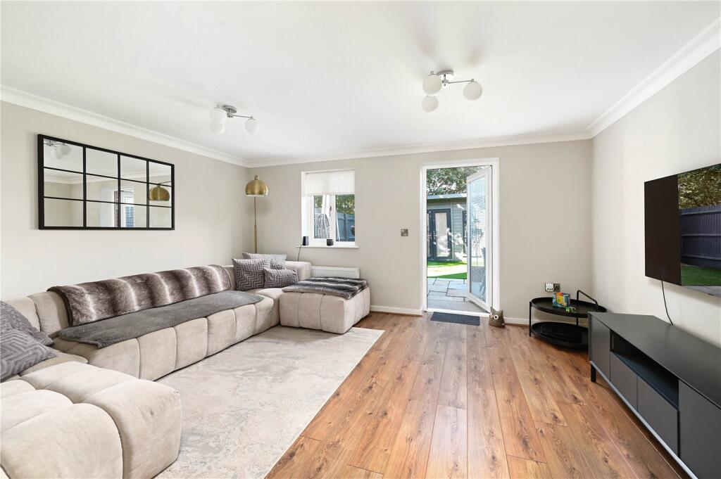 House in Guildford - View 4
