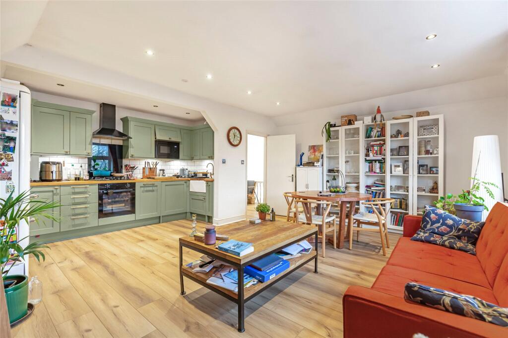 Main image of property: Mitcham Lane, Streatham, SW16