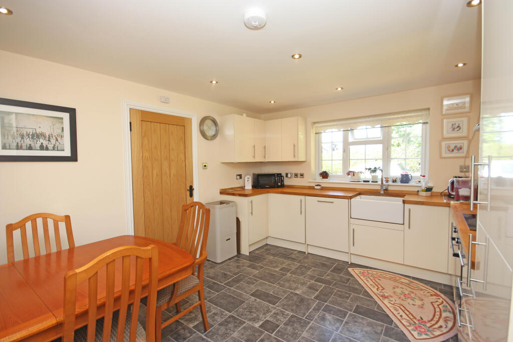 Additional image 4 of Greenway, Harpenden, Hertfordshire, AL5