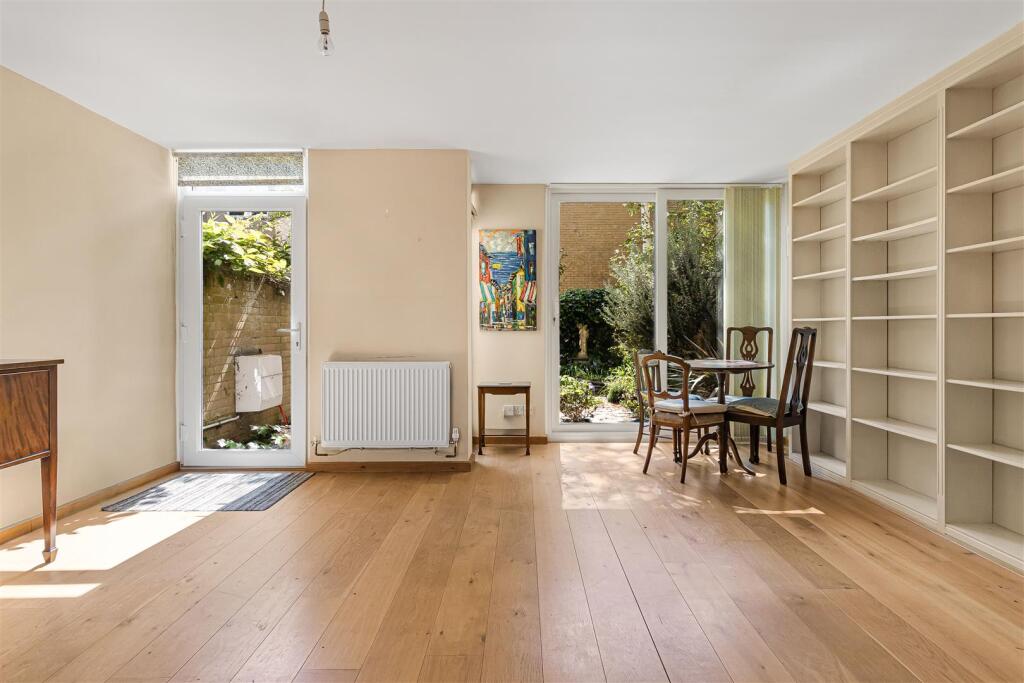 House in Cambridge, Highsett, Petersfield - View 4