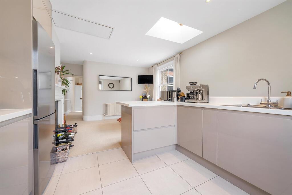 Casewick Road, West Norwood, SE27 photo 3