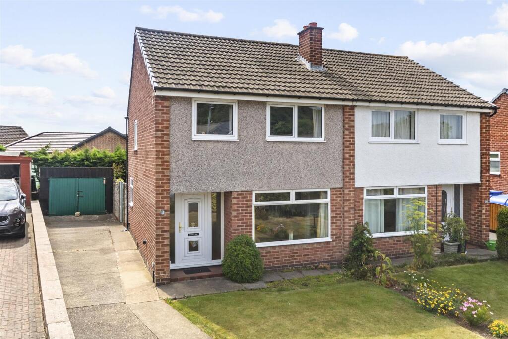 Main image of property: Hall Park Garth, Horsforth, Leeds