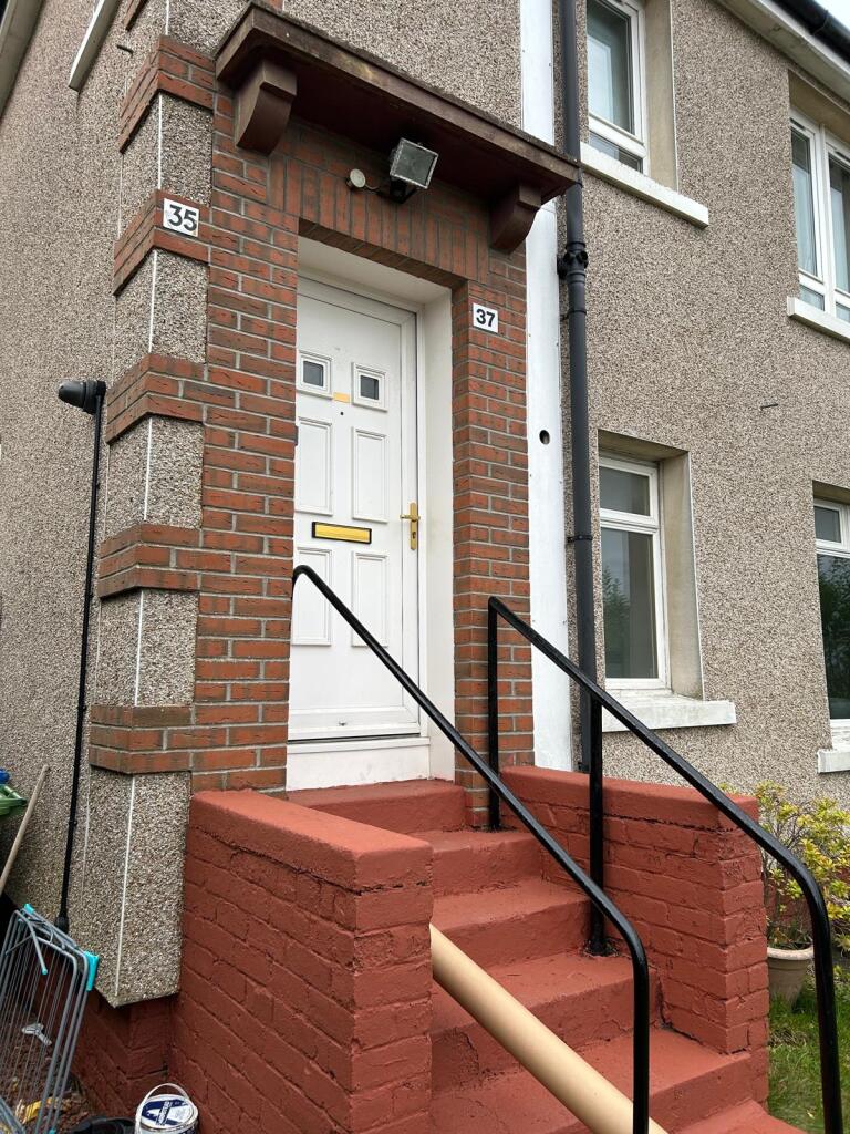 Apartment in Glasgow, Low Balornock, Germiston - View 3