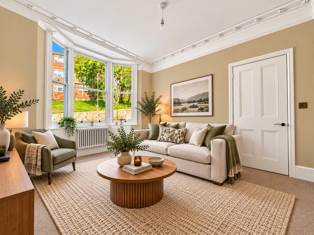 House in Brighton, Round Hill - View 4