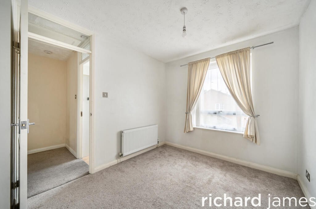 House in Swindon - View 2