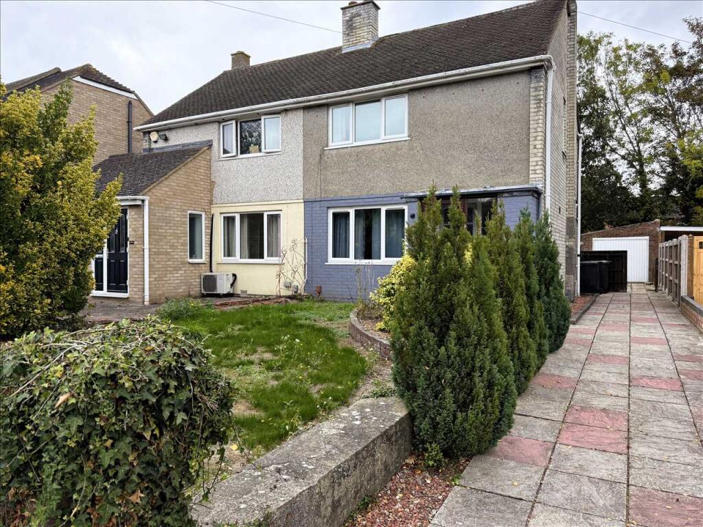 2-bed semi-detached on Sandown Road, Gravesend, £330,000