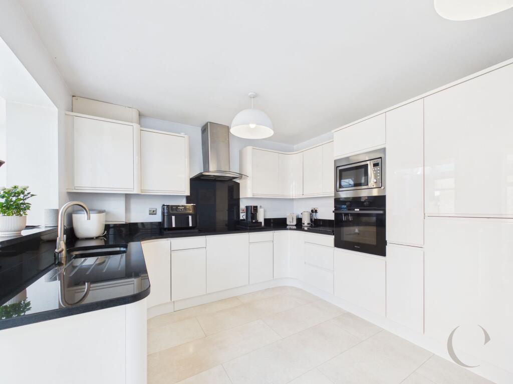 House in South Tyneside, Cleadon Park - View 4