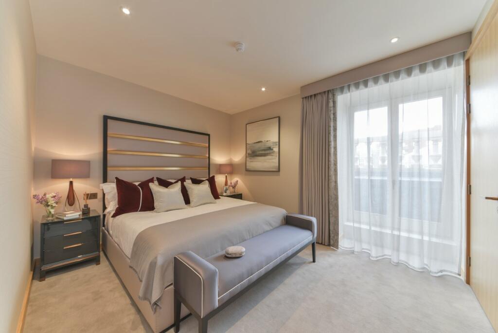 Apartment in London, Royal Borough of Kensington and Chelsea - More