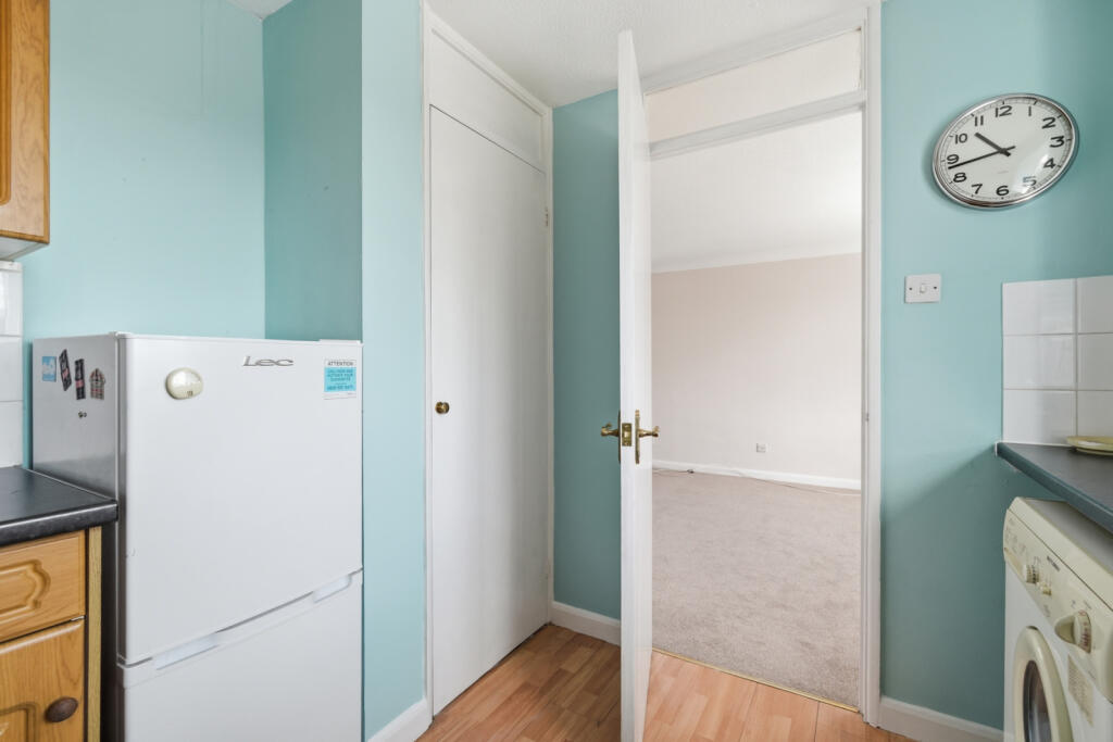 Ozier Court, Saffron Walden, Essex, CB11 photo 4