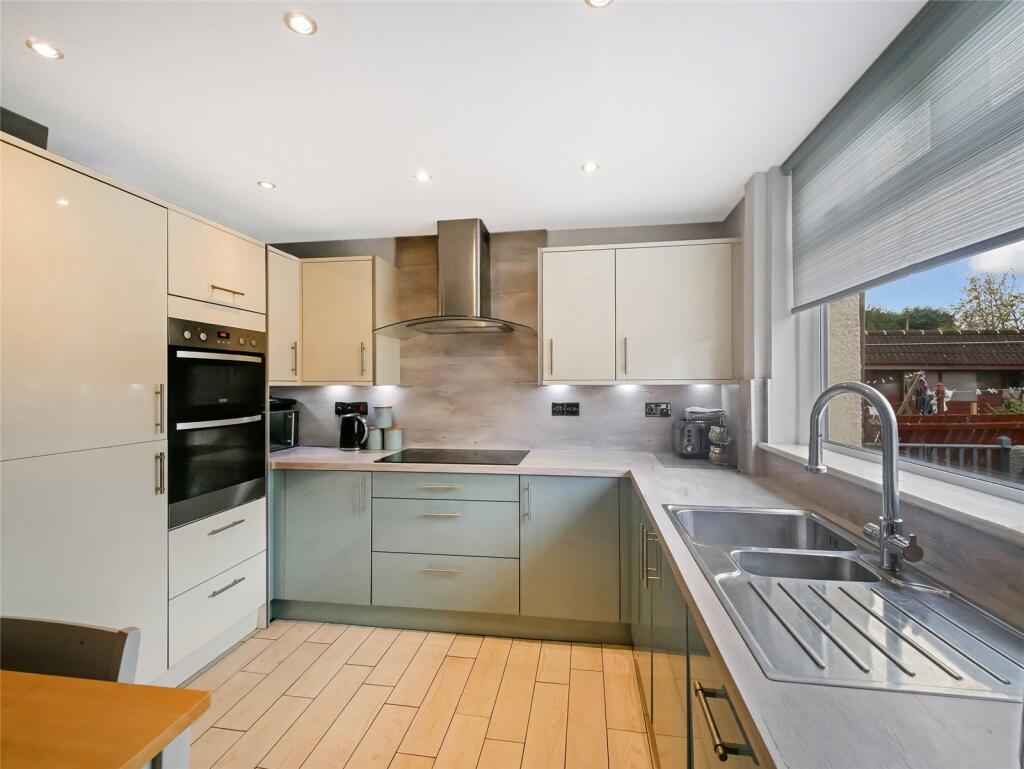 85, The Loaning, Motherwell, North Lanarkshire, ML1 photo 2