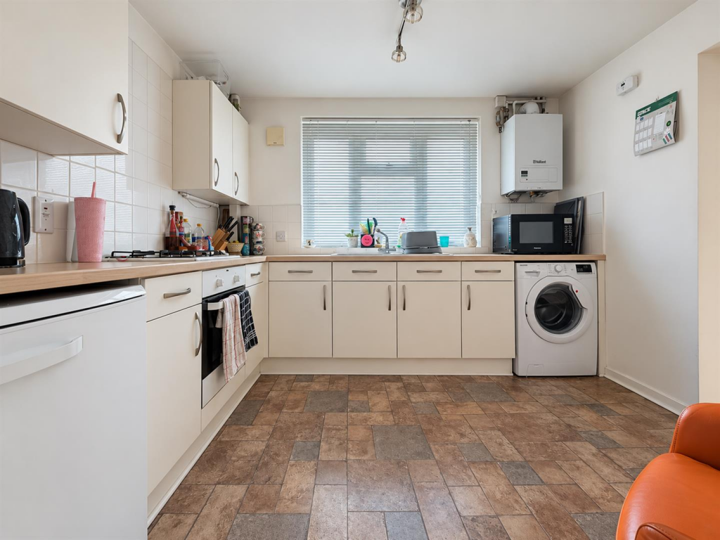 House in Stevenage - More