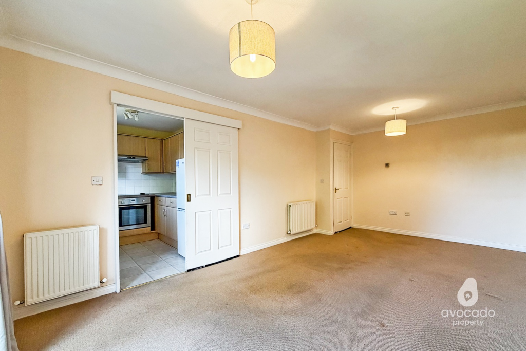 Apartment in Reading - View 3