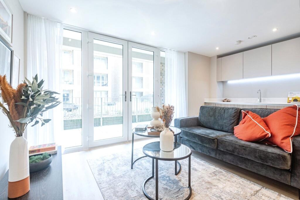 Apartment in Newbury, West Berkshire - More