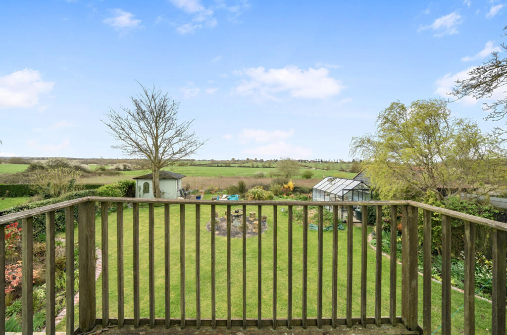 Stambourne Road, Toppesfield, Halstead photo 3
