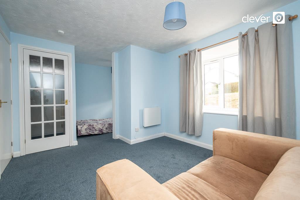 Apartment in Plymouth - View 2