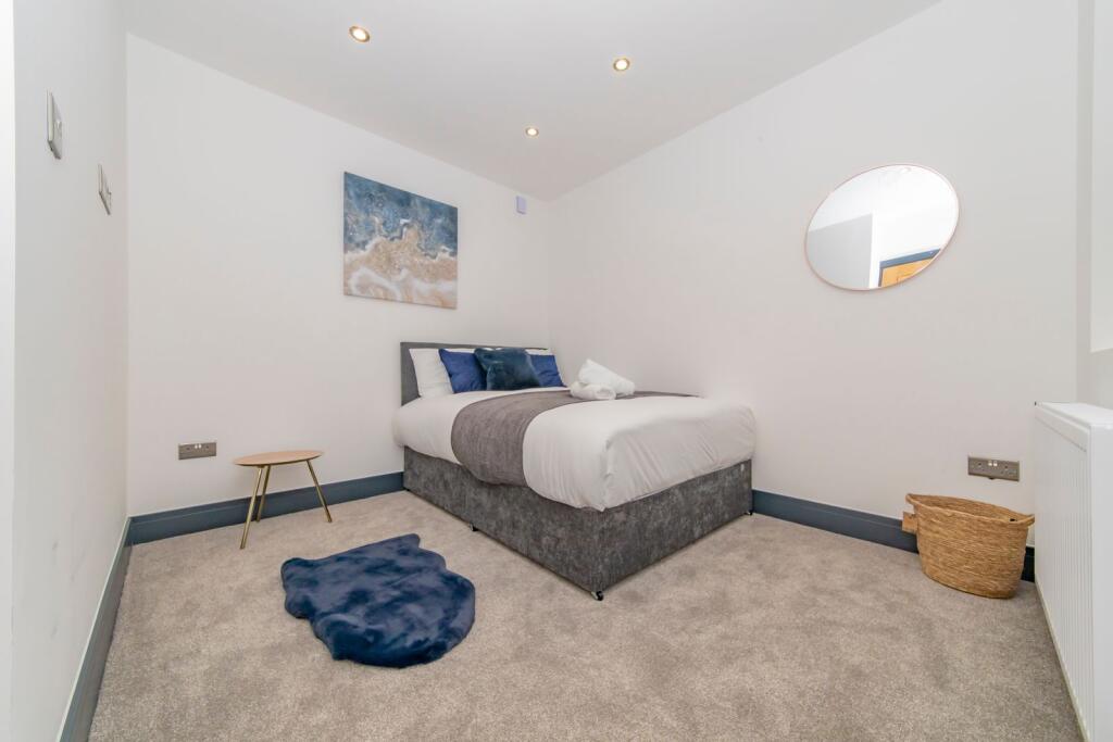 Apartment in Brighton, Kemptown - More